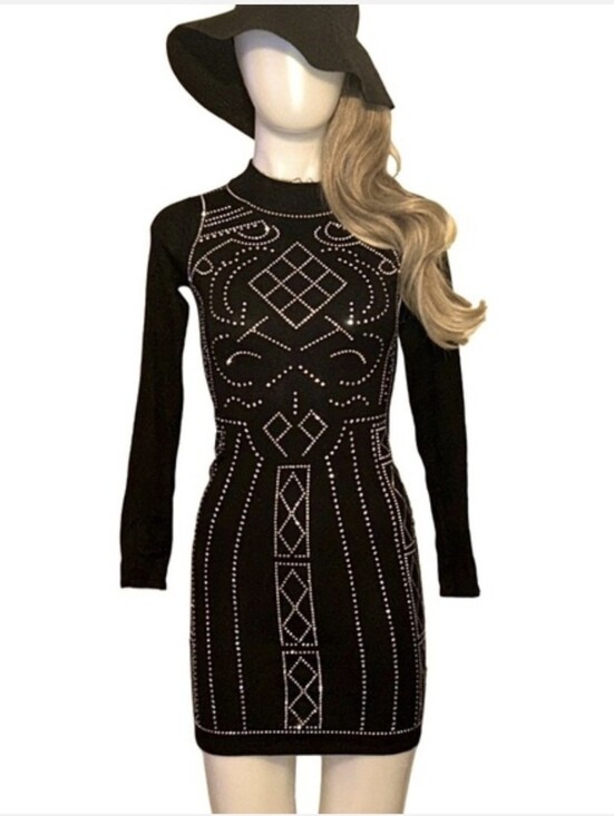 Dresses & Skirts - Black Studded Long-Sleeve Bodycon Dress